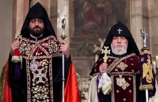 Արշակ Սրբազանի նկատմամբ կիրառվում է գեբելսյան «Կեղտոտ ձուկ» մեթոդը․ փաստաբան