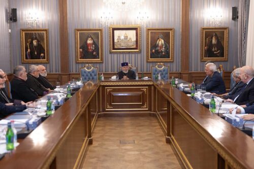 Первопрестольный Св. Эчмиадзин: Состоится заседание епископов