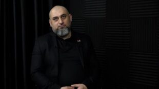 ԱԱԾ-ականները՝ Գյումրիի եկեղեցիների շուրջ․ ABC Media-ին փաստաբանը մանրամասներ է հայտնել