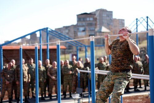 Ինչո՞ւ պետք է բժիշկն ու օդաչուն ատեստավորման քննությունները հանձնեն նույն չափորոշիչներով․ պատգամավոր