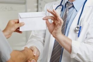 Задержан врач военного госпиталя Министерства обороны: Антикоррупционный комитет предоставил подробности ABC Media