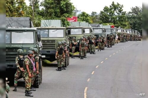 Thousands flee homes amid clashes between Thailand and Cambodia
