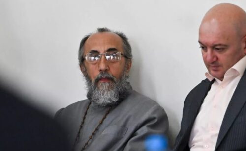 Միքայել սրբազանը կտեղափոխվի «Իզմիրլյան» հիվանդանոց և կվիրահատվի․ փաստաբանական թիմ