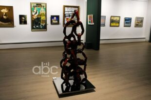 «Искусство как внутренний полет человека»: выставка в Союзе художников в фоторепортаже