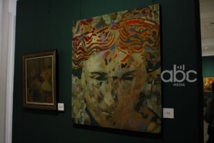 «Искусство как внутренний полет человека»: выставка в Союзе художников в фоторепортаже