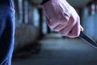 В Гаваре 28-летний мужчина нанес ножевое ранение 20-летнему