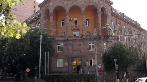 Из Ереванского государственного университета имени В. Брюсова отчислены 4 студента: университет разъяснил причины