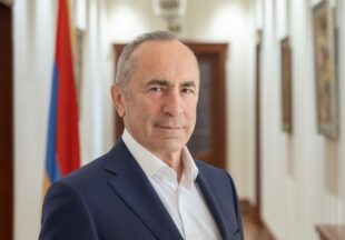 Роберт Кочарян: В 2026 году удастся остановить колесо унижений