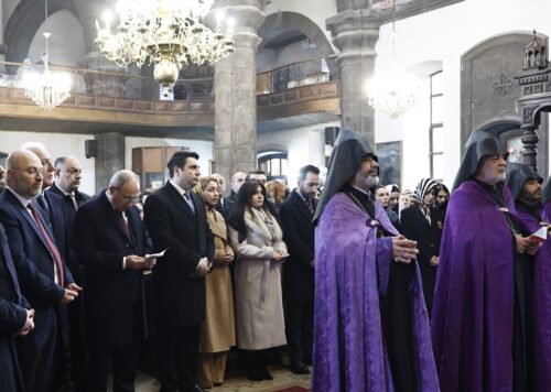 Лишите сана епископа Вазгена: обращение писца к Его Святейшеству