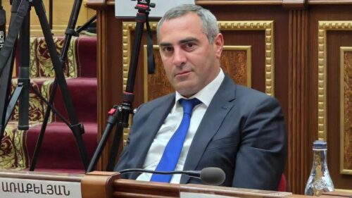 Ձերբակալվել են Գյումրիի փոխքաղաքապետն ու կոմունալ բաժնի պետը