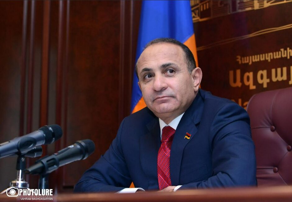 Իմ կարծիքն ասել եմ մի քանի անգամ․ Հովիկ Աբրահամյանը՝ Եկեղեցու շուրջ տեղի ունեցողի մասին   