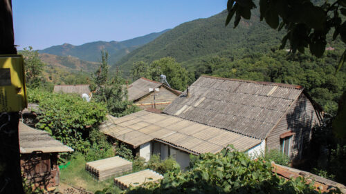 Սյունիքի բնակիչներն ապրում են պատերազմի և խաղաղության միջև, իսկ «Թրամփի երթուղին» մտավախություն է առաջացնում․ Eurasianet