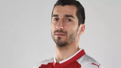 Генрих Мхитарян в своем послании обратился к нашим соотечественникам, незаконно содержащимся в бакинских тюрьмах