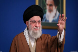 Iran to resist protests: Khamenei calls on public to remain united