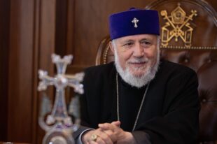 Гарегин II: Наша молитва заключается в том, чтобы все пленники как можно скорее и благополучно вернулись на родину