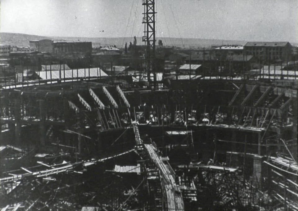 Неисполненное желание Таманяна: как оперный театр был построен на месте Гефсиманской часовни Неисполненное желание Таманяна: как оперный театр был построен на месте Гефсиманской часовни