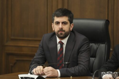 Саргис Ханданян: Разговоры Баку о «Западном Азербайджане» не способствуют мирному процессу