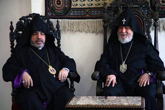 Армянский Патриарх Иерусалимский: Выражаем нашу неизменную любовь Его Святейшеству Гарегину II, Католикосу всех армян Армянский Патриарх Иерусалимский: Выражаем нашу неизменную любовь Его Святейшеству Гарегину II, Католикосу всех армян