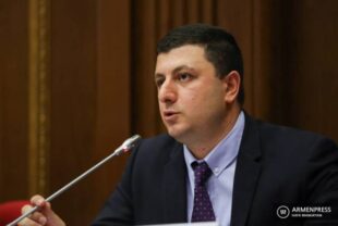 Կանխատեսելի նիստ` սպասելի ելքով. Տիգրան Աբրահամյան