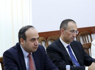 Շնորհակալություն բոլորին՝ բացի անմիջական ղեկավարից․ հրաժարական տված փոխնախարարը «զեղչել» է Արսեն Թորոսյանի անունը