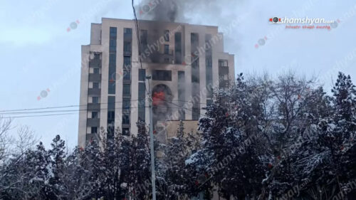 Խոշոր հրդեհ՝ Աբովյան քաղաքի նորակառույցներից մեկում. տարհանել են 15 քաղաքացու