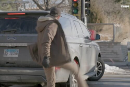 ԱՄՆ դաշնային աշխատակիցների կողմից սպանված Ալեքս Պրետին սպանությունից 11 օր առաջ բախում է ունեցել դաշնային գործակալների հետ