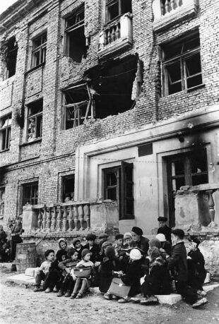 Շրջափակման 872 օր․ հունվարի 27-ը Լենինգրադի ազատագրման օրն է (լուսանկարներ)