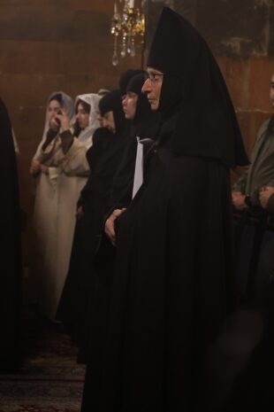 Հոգևորականները Թալինի եկեղեցում սրբագործելու կարգ են կատարել (լուսանկարներ)