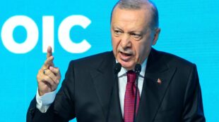 Erdoğan says global economy drawn into new battle over precious metals
