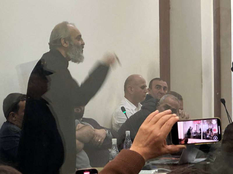 Մեղադրող կողմը Բագրատ սրբազանի և մյուսների գործով անհատական մեղադրանքներ չկարողացավ ներկայացնել