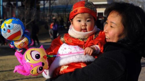 China’s population shrinks for 4th straight year
