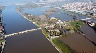 Ջրհեղեղի վտանգ՝ Թուրքիայի եվրոպական հատվածի Էդիրնե քաղաքում (լուսանկարներ)