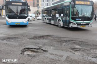 Փոսերը կբարեկարգեն գիշերները․ Ավինյանը բացատրել է՝ ի՞նչն է փոսերի առաջացման պատճառը