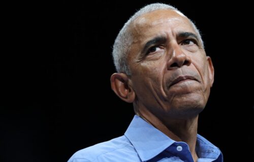 Թրամփը կոչ է արել ձերբակալել Բարաք Օբամային