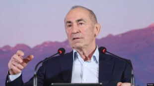 Հունիսի 8-ից հետո չի լինելու ղեկավար, որի պատճառով ազգովի ամաչենք. Քոչարյանի գրասենյակի արձագանքը՝ Փաշինյանին․ «Ազատություն»