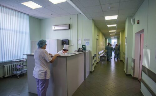 Ինչո՞ւ է պոլիկլինիկաներում ուշանում աշխատավարձն, ու եր՞բ կվճարեն այն․ նախարարությունը պարզաբանել է