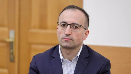 Арсен Торосян: Внутриполитические потрясения – митинги архиепископа Баграта и Роберта Кочаряна также препятствовали снижению уровня бедности