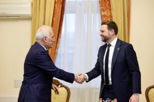 Խաչատուրյանը հանդիպել է Ջեյ Դի Վենսի հետ