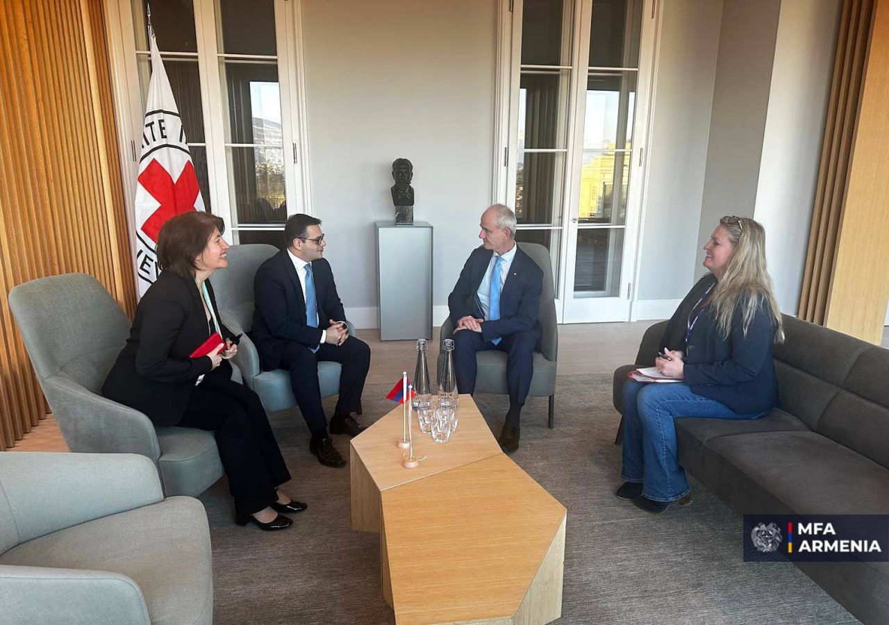 ՀՀ ԱԳ նախարարի տեղակալը հանդիպել է ԿԽՄԿ փոխնախագահի հետ ՀՀ ԱԳ նախարարի տեղակալը հանդիպել է ԿԽՄԿ փոխնախագահի հետ