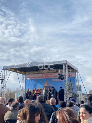 «Մենք Էջմիածնի հետ ենք». ակցիա՝ ՌԴ-ում` հաջակցություն Մայր Աթոռի