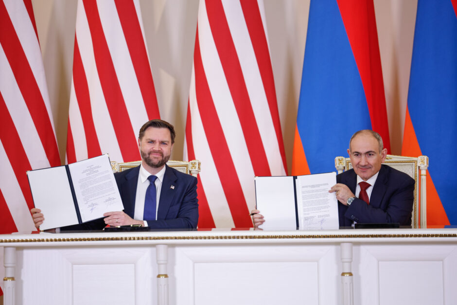 ԱՄՆ-ն «գրավում» է Անդրկովկասը․ Վենսի՝ Հայաստան և Ադրբեջան այցի արդյունքները՝ ըստ Politnavigator-ի