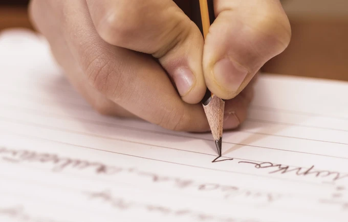 64-ամյա տղամարդն իրենց իսկ տանից 42 մլն դրամ է գողացել ու երկտող թողել․ «Ձյունանուշիս հետ գնում եմ կյանքս վայելեմ» 64-ամյա տղամարդն իրենց իսկ տանից 42 մլն դրամ է գողացել ու երկտող թողել․ «Ձյունանուշիս հետ գնում եմ կյանքս վայելեմ»