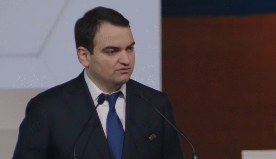 Ժամանակն է, որ մեր երկիրն ունենա ուժեղ, կուշտ և լուրջ առաջնորդ․ Նարեկ Կարապետյանի ելույթը՝ կետերով