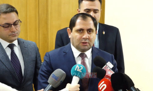 Սուտ է, գնդերեցներին գումար չի առաջարկվել․ Սուրեն Պապիկյանի ճեպազրույցը՝ կետերով