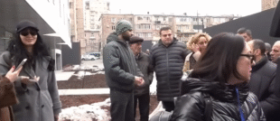 «Կոմիտաս պարկի» բնակիչներն ակցիա են անում