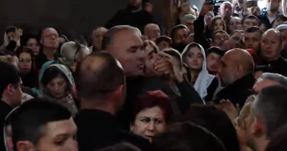 Սուրբ Աննա եկեղեցու բակից քաղաքացիների են ձերբակալել. Ռուբեն Մելիքյան