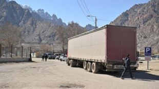 Վերջին օրերին նկատվում է Իրանից բեռնափոխադրման ծավալների որոշակի նվազում․ ՊԵԿ