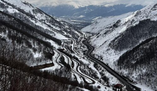 Վարդենյաց լեռնանցքը դժվարանցանելի է կցորդով բեռնատարների համար