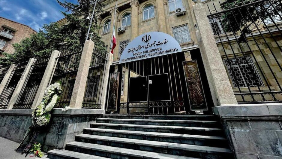 Երևանում Իրանի դեսպանատունը հայտնել է դեղորայքի և բժշկական պարագաների անհրաժեշտության մասին