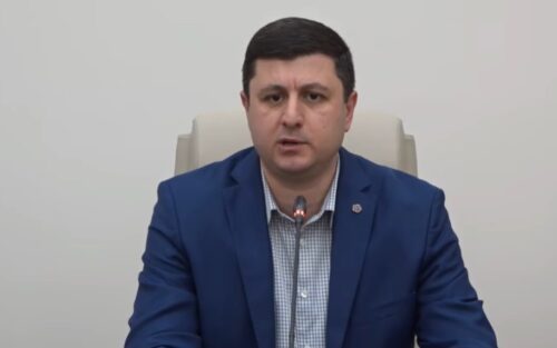 Եթե արցախցիները չեն կռվել, այդ ինչպե՞ս է ստացվել, որ «չկռված» ՊԲ հրամանատարն իր ծառայությունը շարունակում է ՀՀ ԶՈՒ-ում․ Տիգրան Աբրահամյան